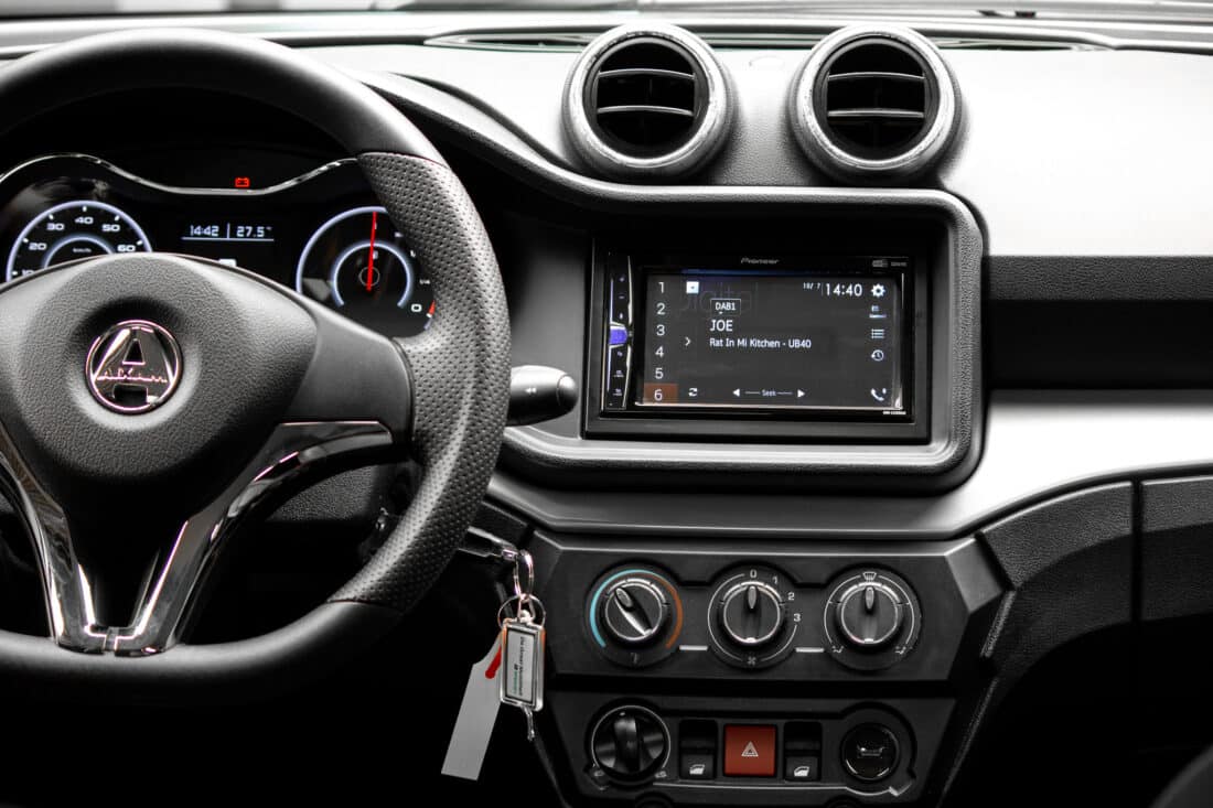 Aixam Crossover Premium Emotion 2021 Brommobiel Occasion Parelmoerrood Metallic Aixam Crossover Premium Emotion 2021 Brommobiel Occasion Parelmoerrood Metallic