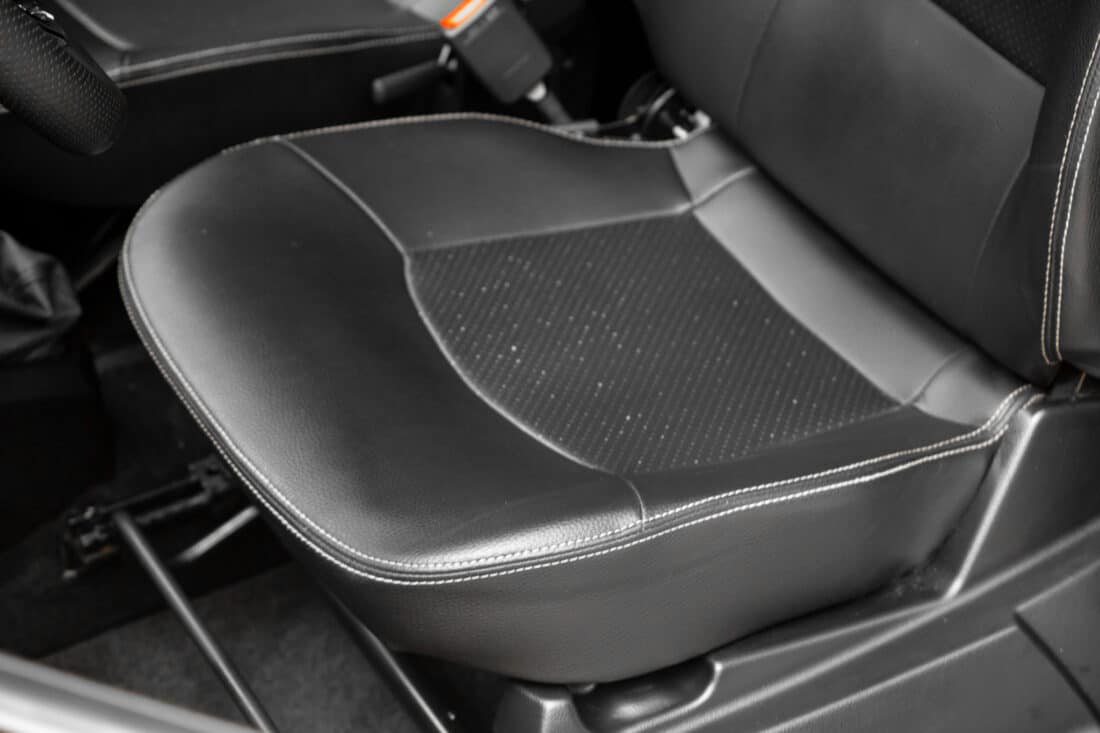 Aixam Crossover Premium Emotion 2023 Brommobiel Occasion Parelmoer Wit Aixam Crossover Premium Emotion 2023 Brommobiel Occasion Parelmoer Wit