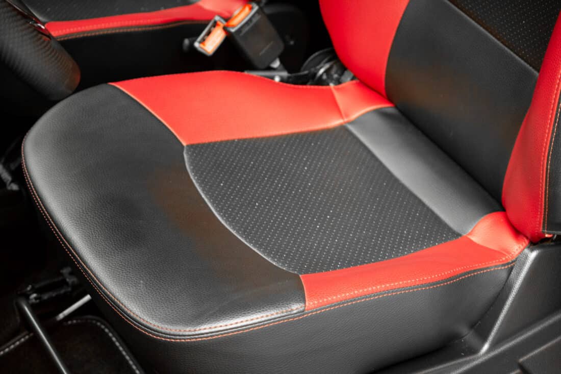 Aixam Crossover Premium Emotion 2023 Brommobiel Occasion Parelmoerrood Metallic