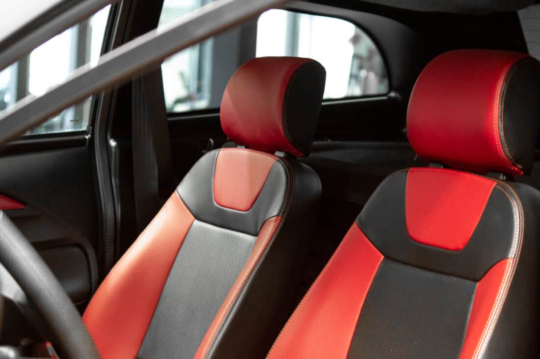 Aixam Crossover Premium Emotion 2023 Brommobiel Occasion Parelmoerrood Metallic