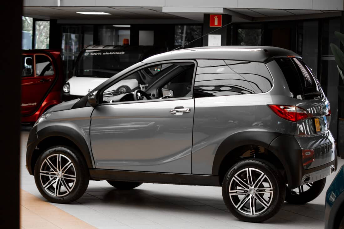 Aixam Crossover Premium Sensatioin 2019 Brommobiel Occasion Titaniumgrijs Metallic