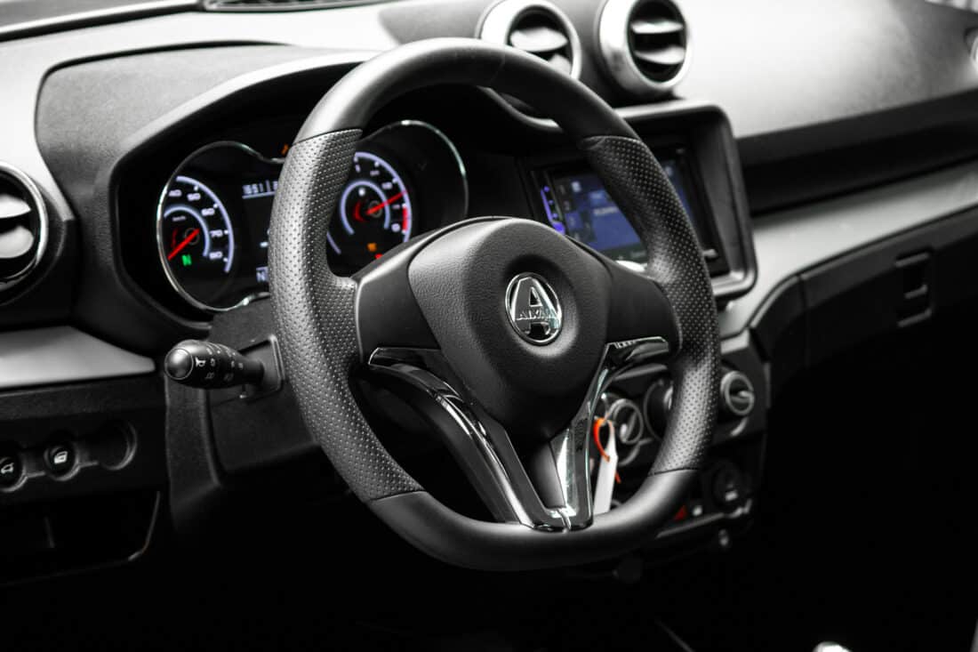 Aixam Crossover Premium Sensatioin 2019 Brommobiel Occasion Titaniumgrijs Metallic