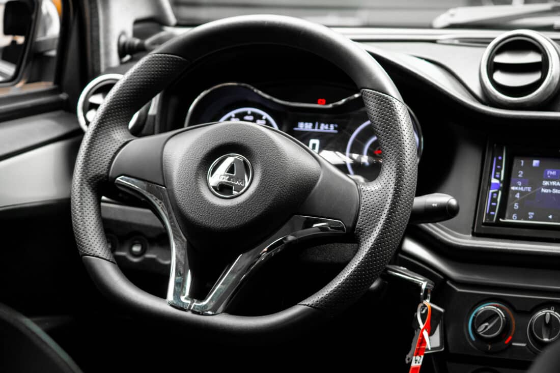 Aixam Crossover Premium Sensatioin 2019 Brommobiel Occasion Titaniumgrijs Metallic