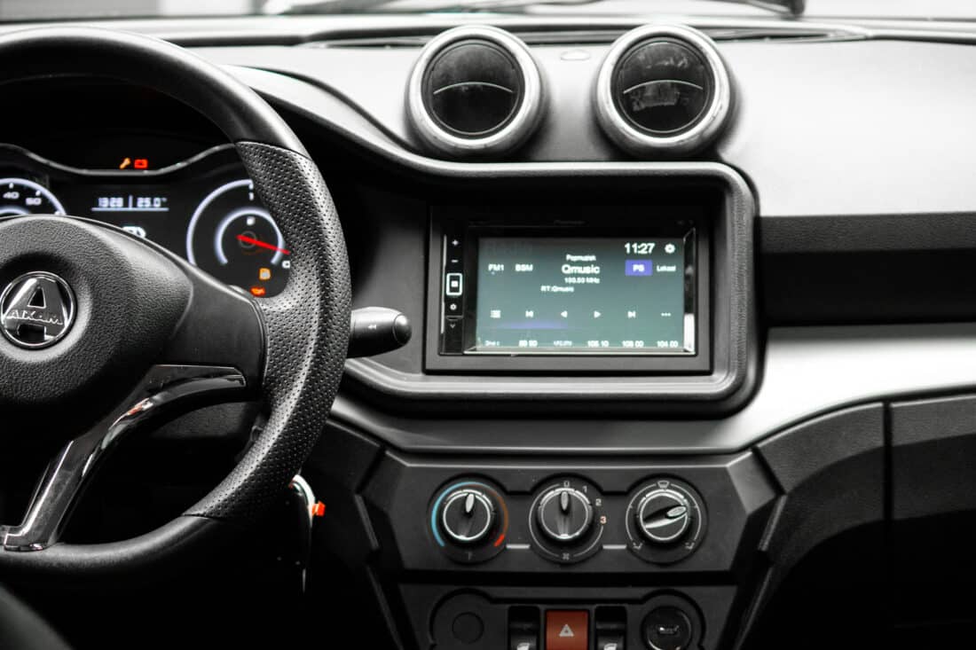 Aixam Crossover Premium Emotion 2021 Brommobiel Occasion Saffierblauw Metallic