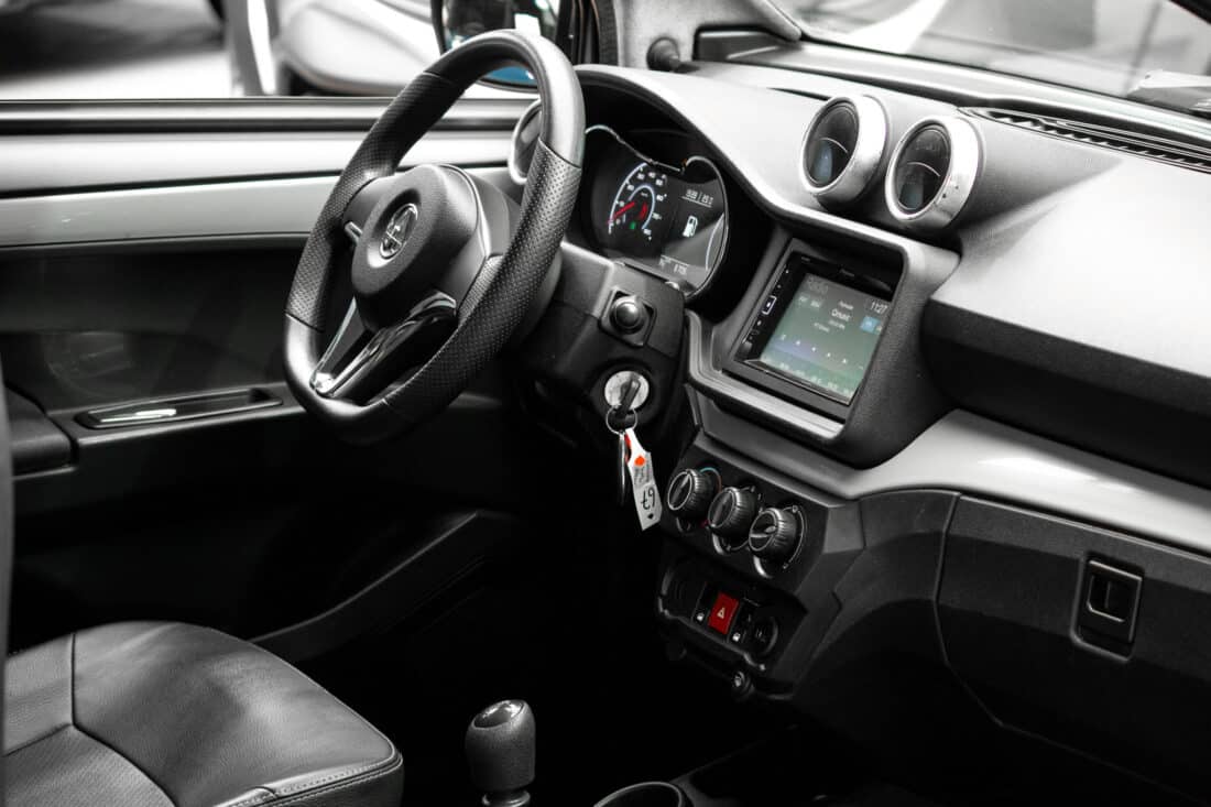 Aixam Crossover Premium Emotion 2021 Brommobiel Occasion Saffierblauw Metallic
