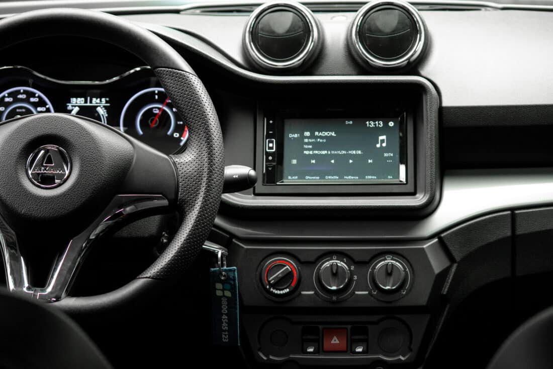 Aixam E Crossover Premium Emotion 2024 Elektrische Brommobiel Occasion Zilvergrijs Metallic Aixam E Crossover Premium Emotion 2024 Elektrische Brommobiel Occasion Zilvergrijs Metallic