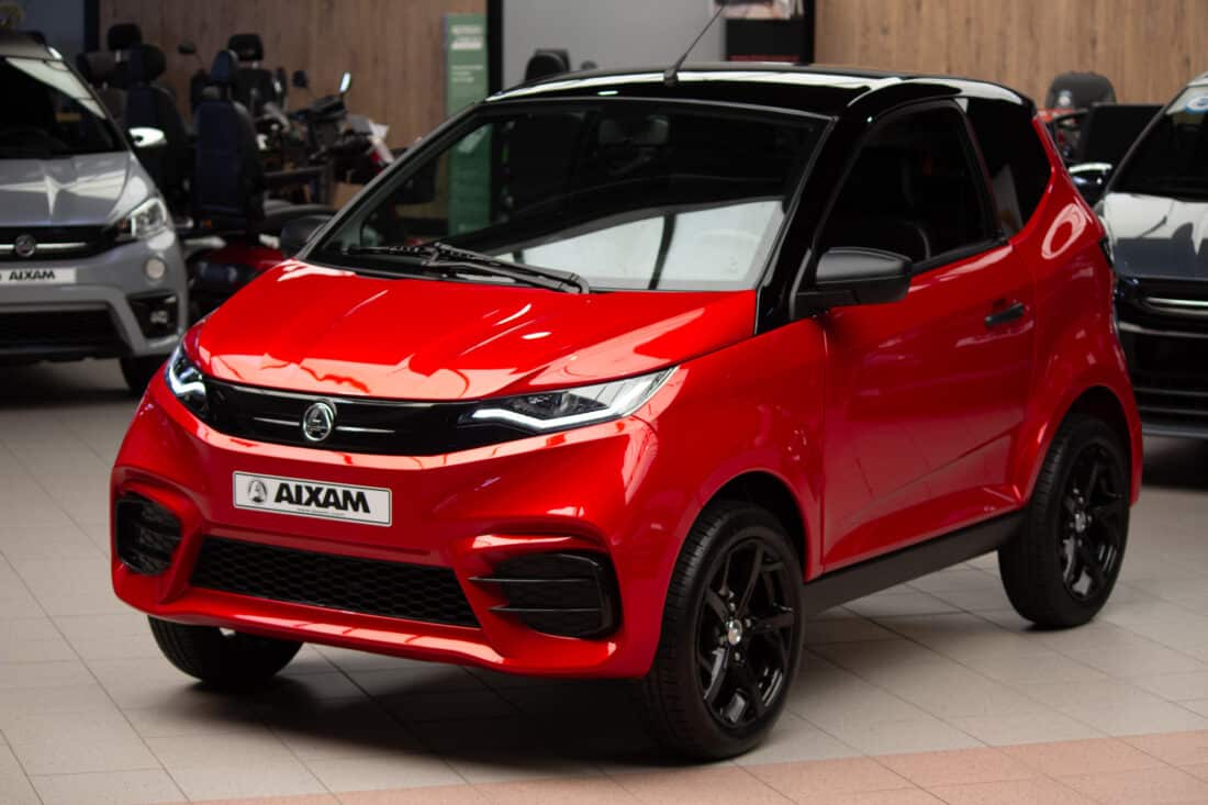 Aixam E City Sport Ambition 2024 Elektrische Brommobiel Occasion Parelmoerrood Metallic Aixam E City Sport Ambition 2024 Elektrische Brommobiel Occasion Parelmoerrood Metallic