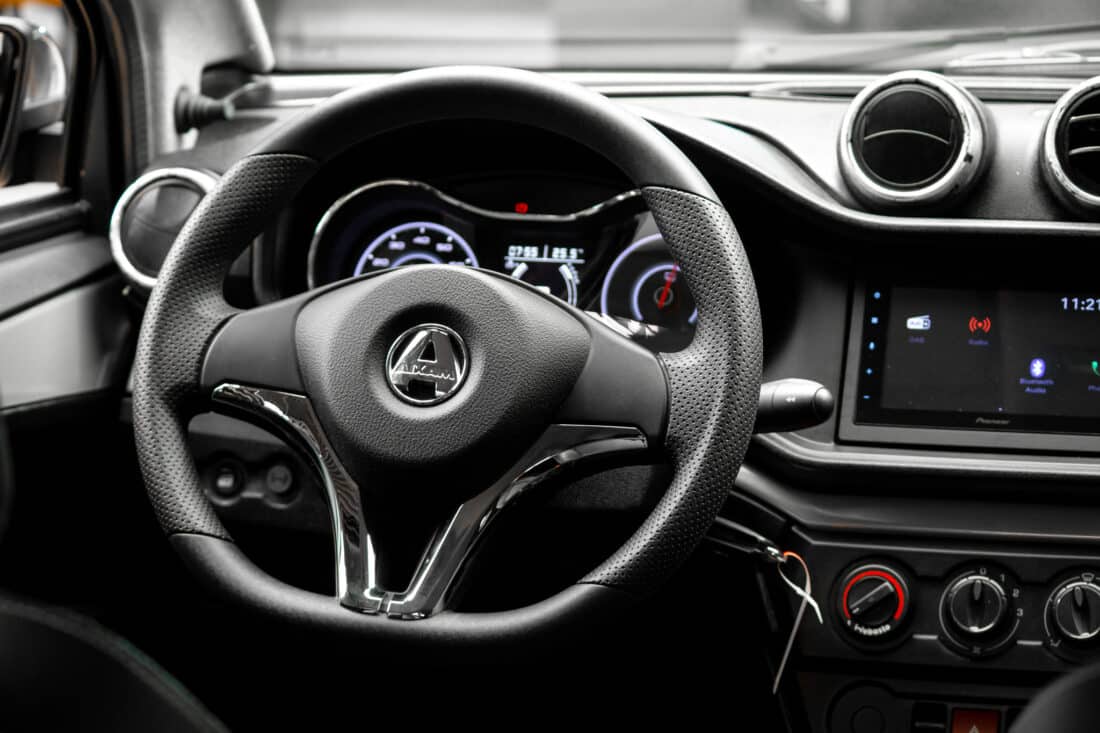 Aixam E Crossover Premium Emotion 2023 Elektrische Brommobiel Occasion Titaniumgrijs Metallic