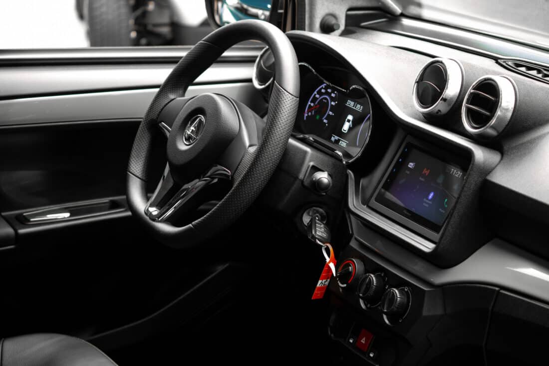 Aixam E Crossover Premium Emotion 2023 Elektrische Brommobiel Occasion Titaniumgrijs Metallic