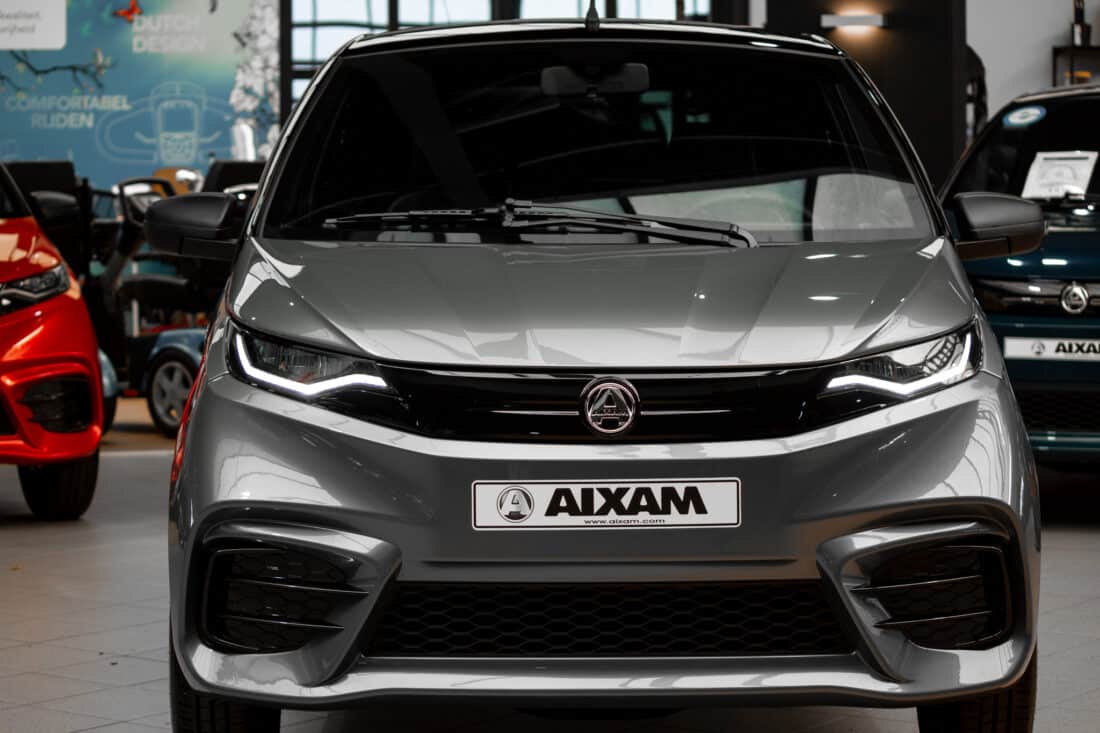 Aixam E Coup Sport Ambition 2026 Brommobiel Elektrisch Nieuw S10 2 Titanium