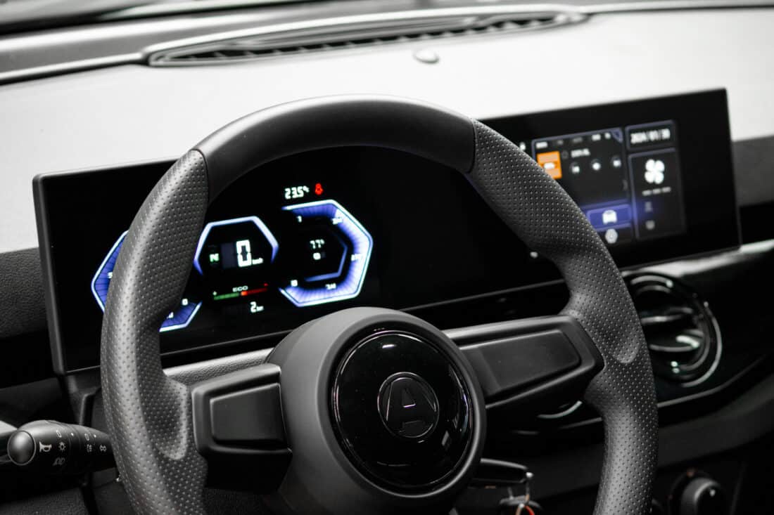 Aixam E Coup Sport Ambition 2026 Brommobiel Elektrisch Nieuw S10 2 Titanium