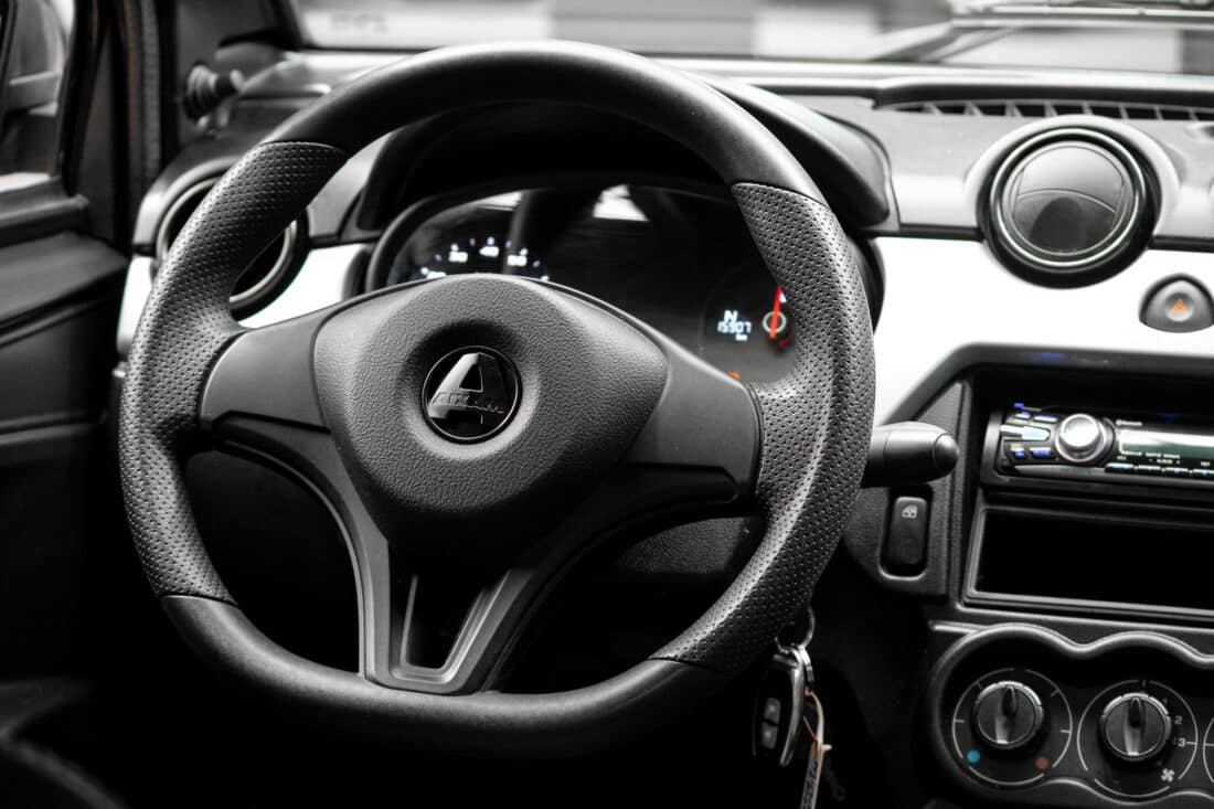 Aixam Minauto Cross 2020 Brommobiel Occasion Zilver Aixam Minauto Cross 2020 Brommobiel Occasion Zilver