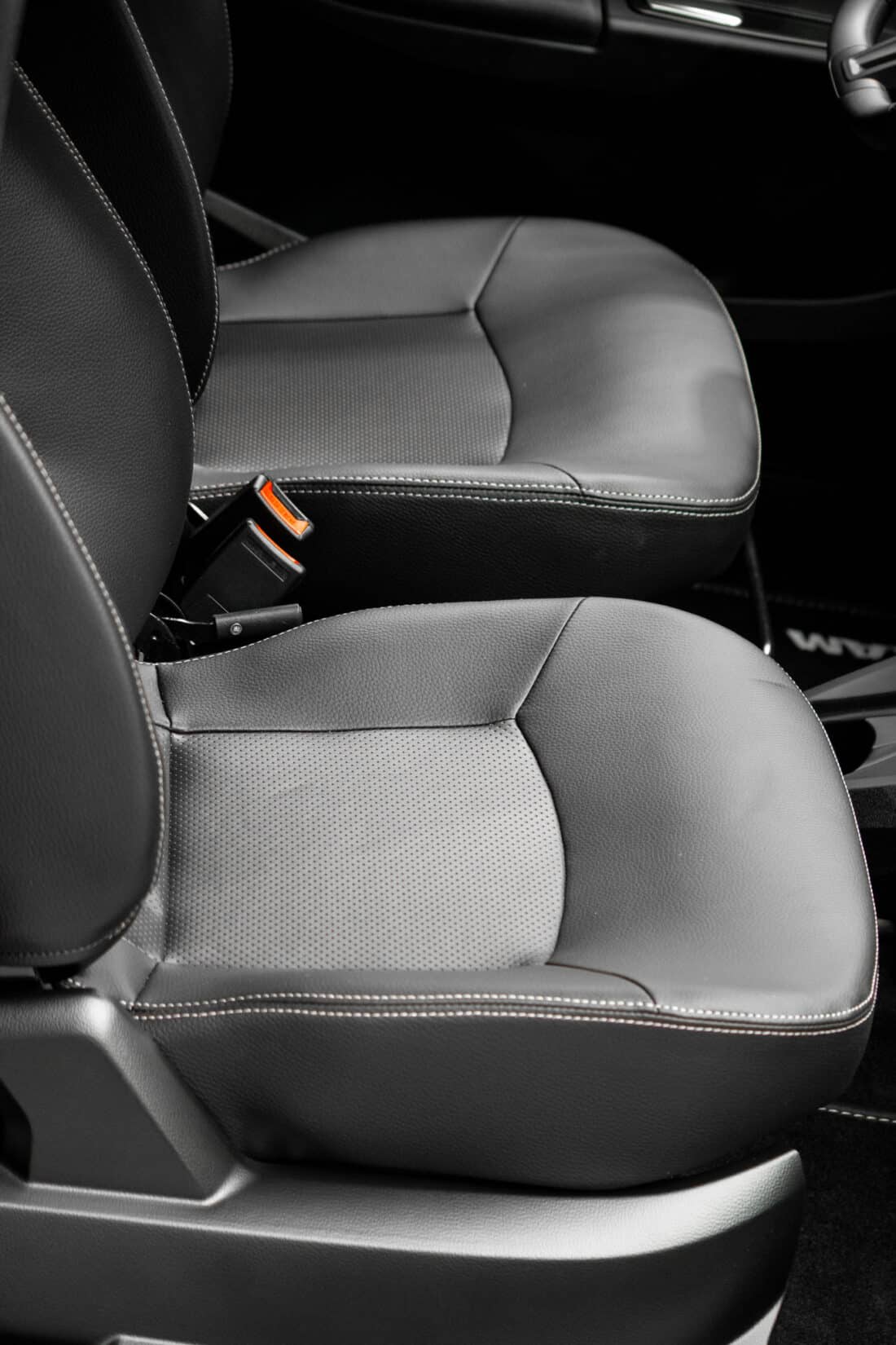 Aixam E Crossover Premium Ambition S10 2 2026 Brommobiel Occasion Saffier Blauw Aixam E Crossover Premium Ambition S10 2 2026 Brommobiel Occasion Saffier Blauw