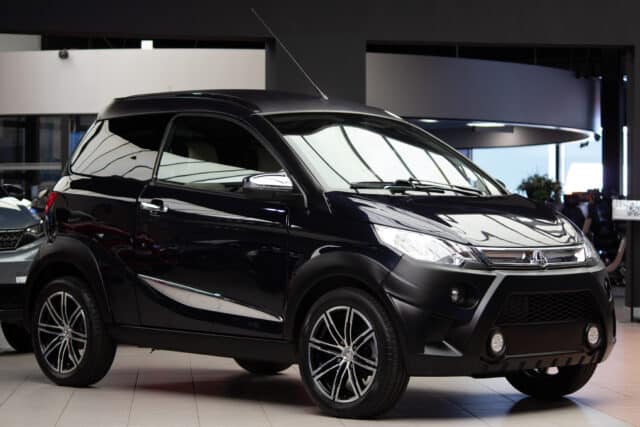 Aixam Crossline Premium Sensatioin 2018 Brommobiel Occasion Zwart Metallic