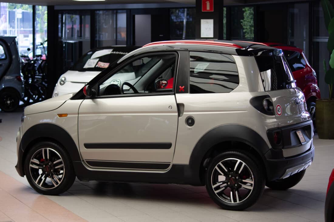 Microcar M Go 6 X Dci 2022 Brommobiel Occasion Desert Grey