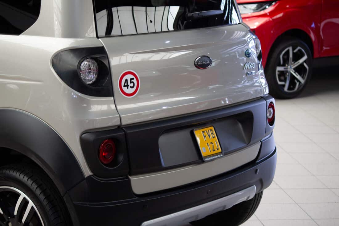 Microcar M Go 6 X Dci 2022 Brommobiel Occasion Desert Grey