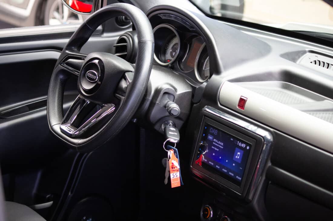 Microcar M Go 6 X Dci 2022 Brommobiel Occasion Desert Grey