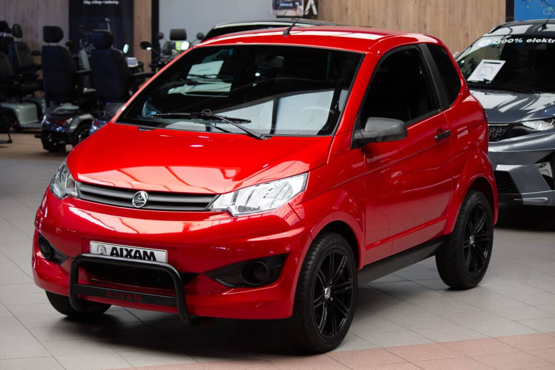 Aixam City Sensation 2017 Brommobiel Occasion Parelmoer Rood Aixam City Sensation 2017 Brommobiel Occasion Parelmoer Rood