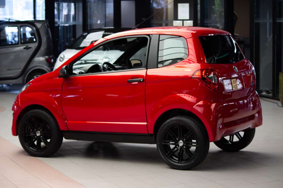 Aixam City Sensation 2017 Brommobiel Occasion Parelmoer Rood Aixam City Sensation 2017 Brommobiel Occasion Parelmoer Rood