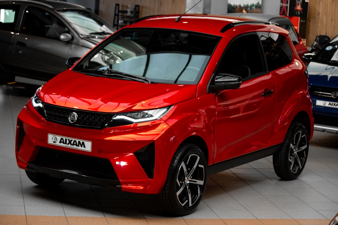 Aixam E Crossover Premium Ambition 2026 Brommobiel Elektrisch Nieuw S10 2 Parelmoer Rood