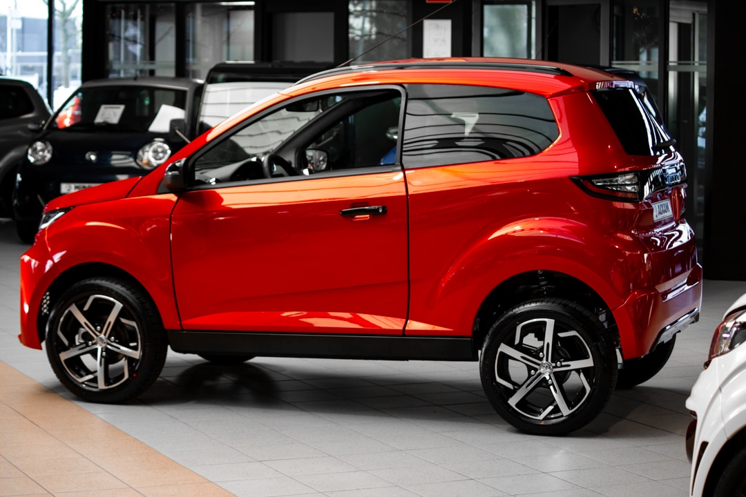 Aixam E Crossover Premium Ambition 2026 Brommobiel Elektrisch Nieuw S10 2 Parelmoer Rood