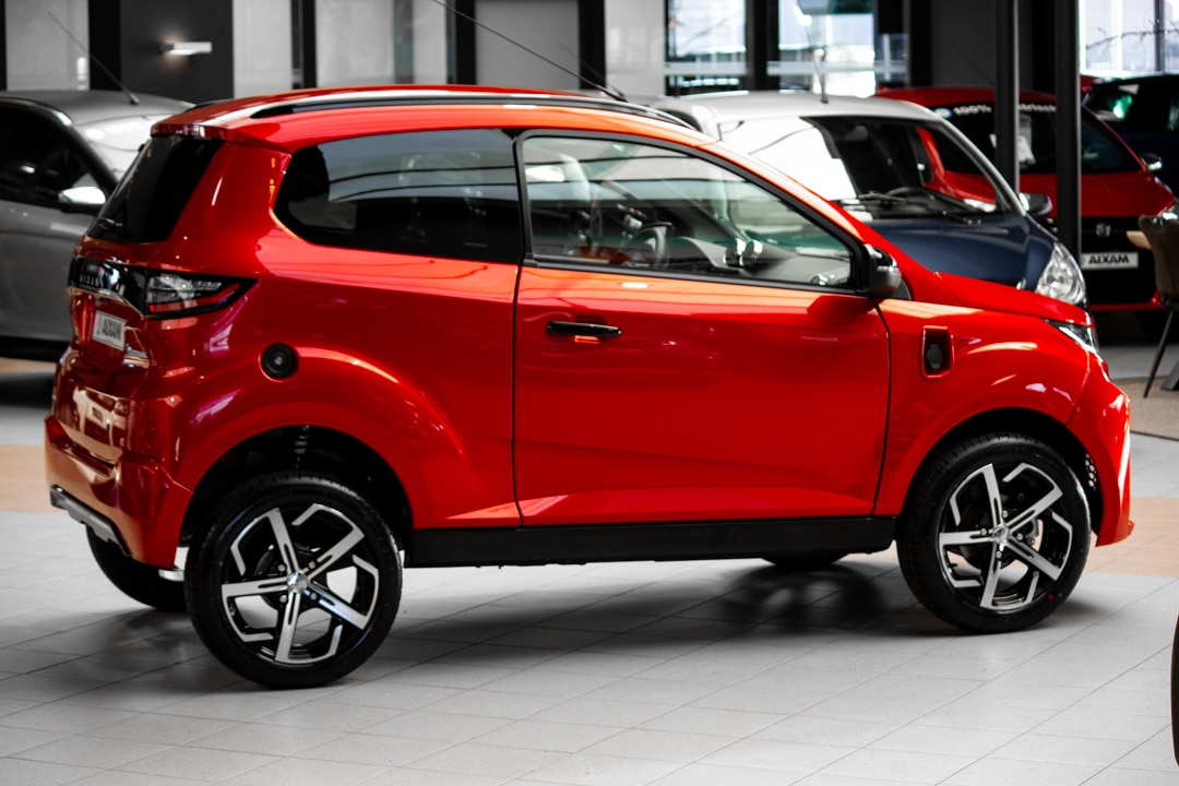 Aixam E Crossover Premium Ambition 2026 Brommobiel Elektrisch Nieuw S10 2 Parelmoer Rood
