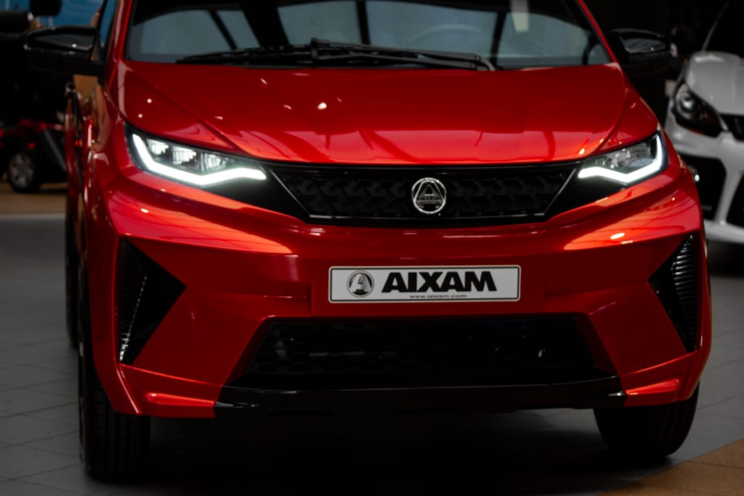 Aixam E Crossover Premium Ambition 2026 Brommobiel Elektrisch Nieuw S10 2 Parelmoer Rood