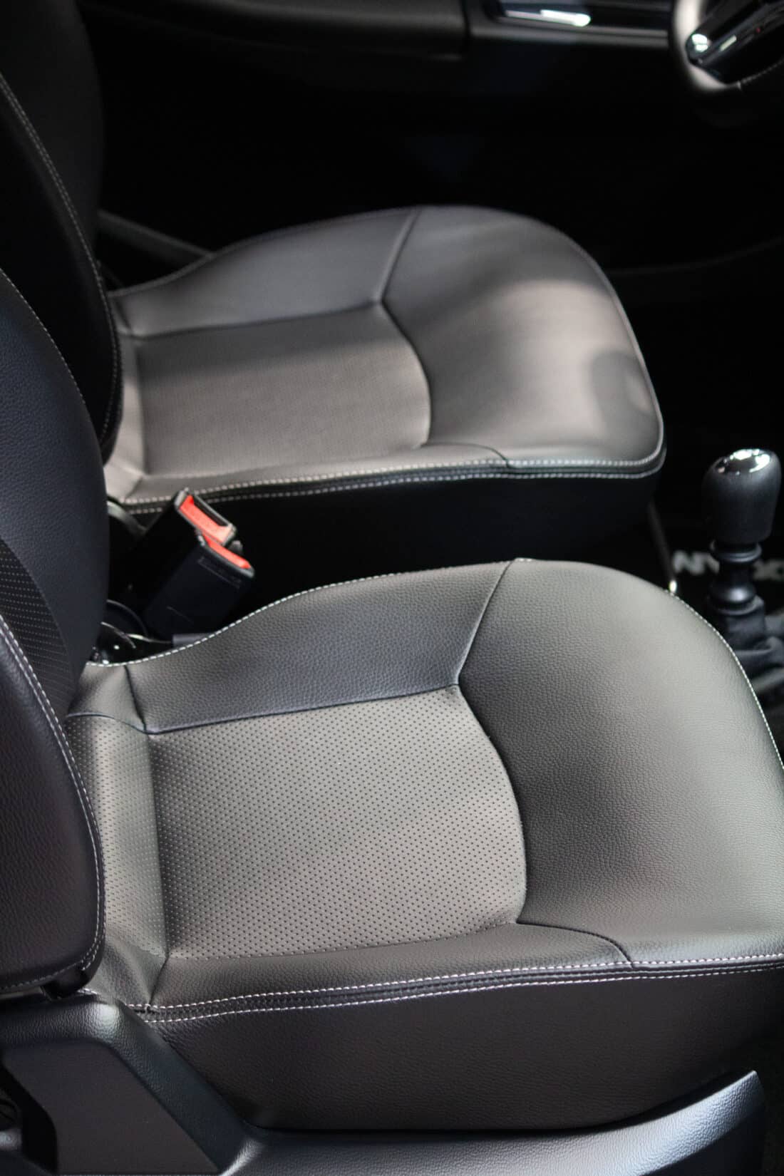 Aixam Crossover Premium Ambition E5 2025 Brommobiel Occasion Saffier Blauw Aixam Crossover Premium Ambition E5 2025 Brommobiel Occasion Saffier Blauw