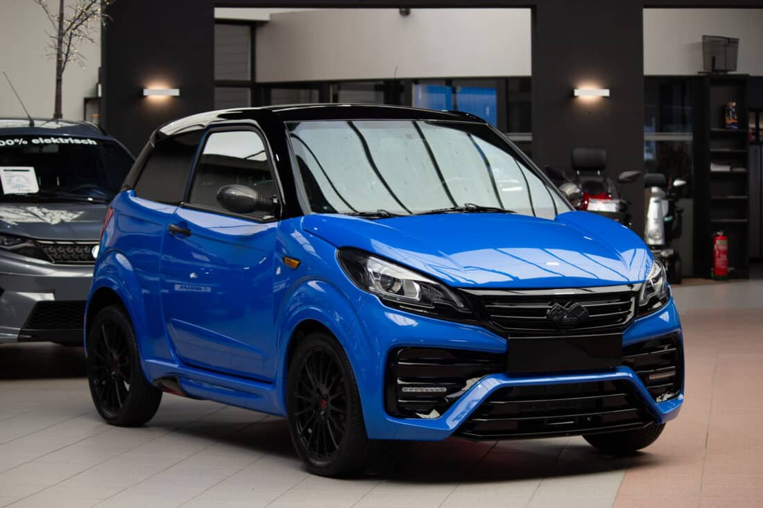 Ligier Js50 Sport Ultimate Dci 2020 Brommobiel Occasion Reef Blauw Ligier Js50 Sport Ultimate Dci 2020 Brommobiel Occasion Reef Blauw