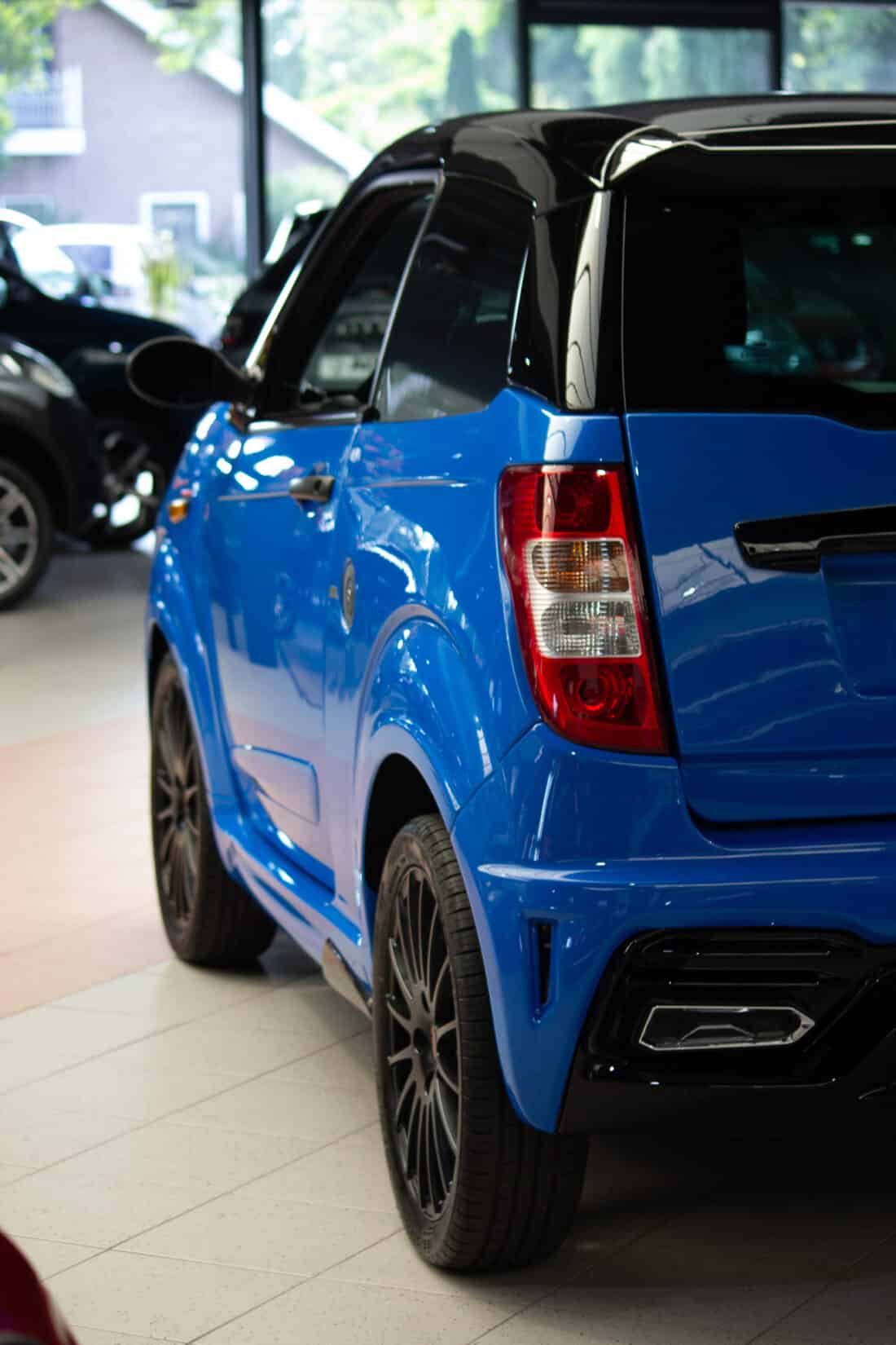 Ligier Js50 Sport Ultimate Dci 2020 Brommobiel Occasion Reef Blauw Ligier Js50 Sport Ultimate Dci 2020 Brommobiel Occasion Reef Blauw