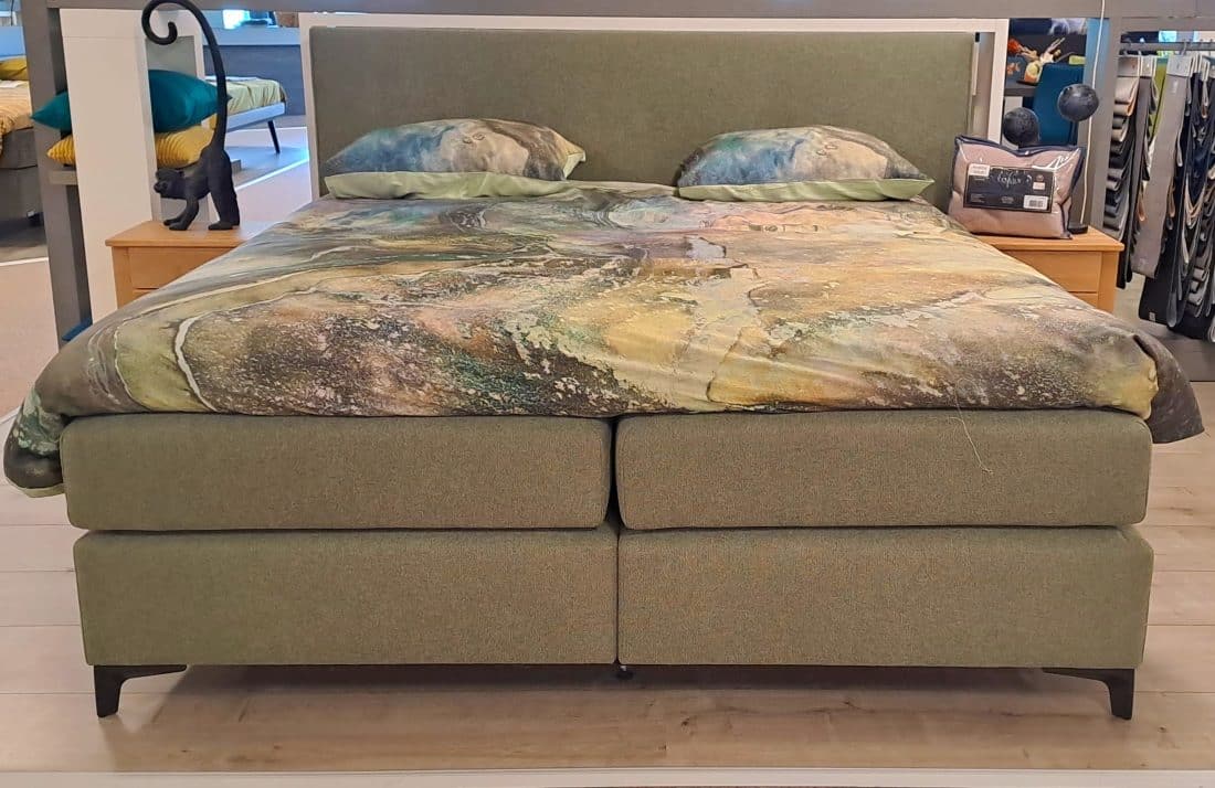 Showmodel Boxspring Versus