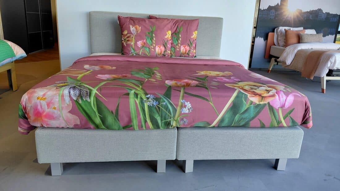 Showmodel Pullman Boxspring Ottawa