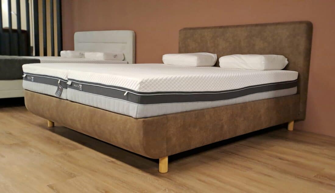 Showmodel 8211 Bedmodel Arc Tempur