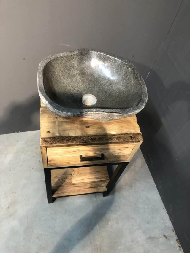 Fam Laan Maat Kastje 40x40x76h A 185 Kei A 95 Euro 2 E1587980458342