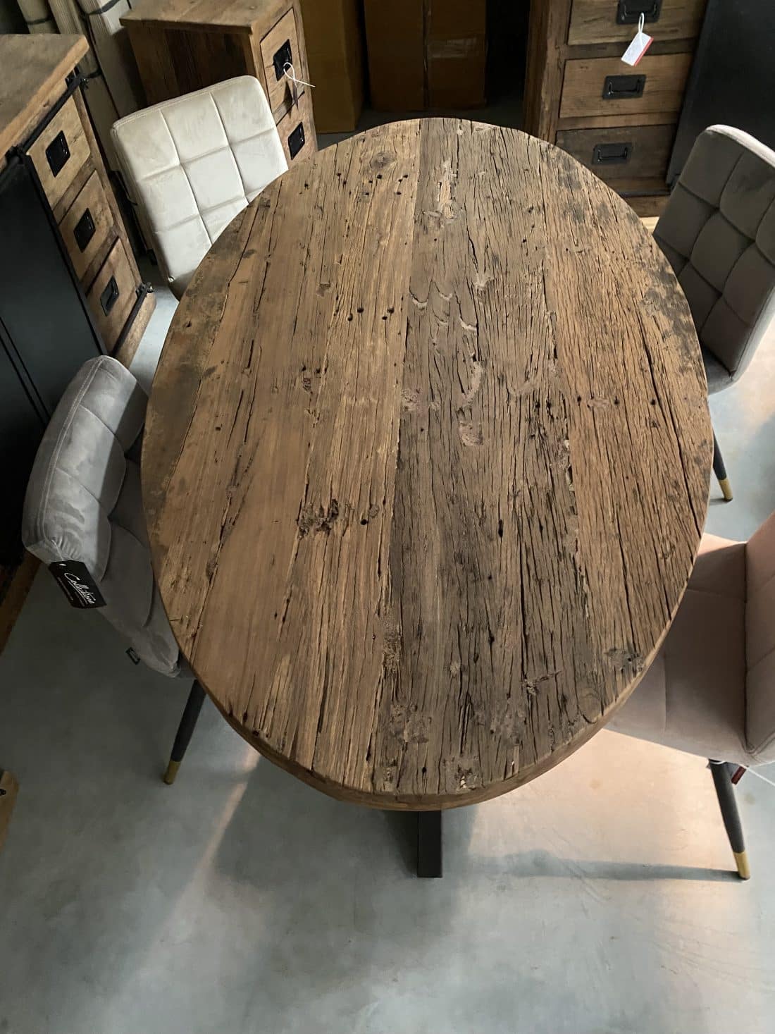 Ovale tafel mango hout Railway hout grof hout