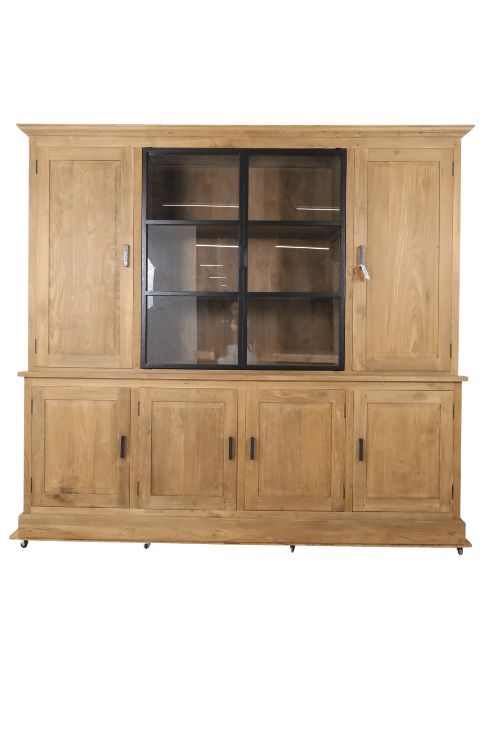 Vitrinekast 240 cm met metalen deuren smooth