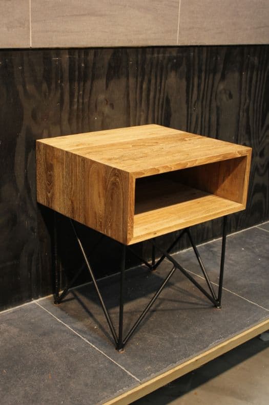 Industrieel Teakhout Nachtkastje 55x45x55h Stock E175 2
