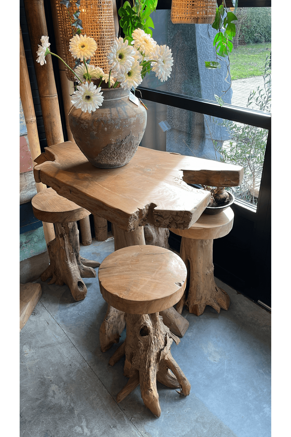 Wortelteakhouten Barset Incl 4 Barkrukken