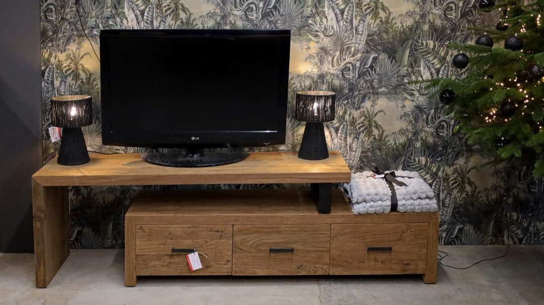 Uit schuifbaar tv meubel robuust van hout
