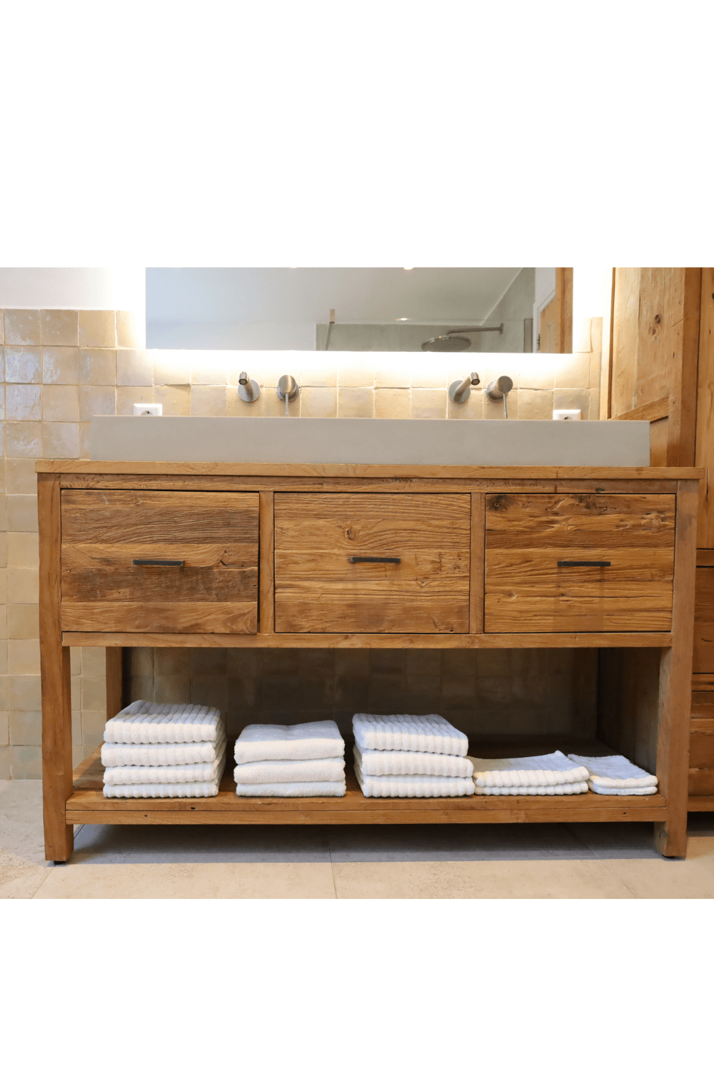 ruw grof teak houten badkamermeubel