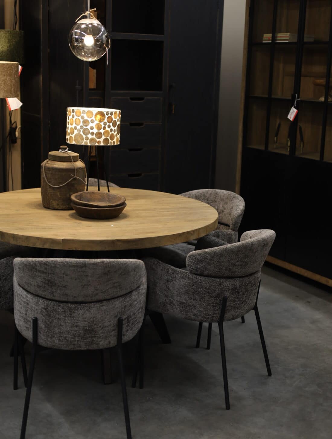 Ronde rural eettafel 130 cm teak houten ronde eettafel met metalen poot