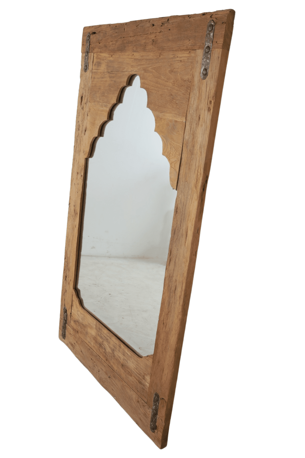 Indische oud teak houten spiegel met boog 138x77 cm