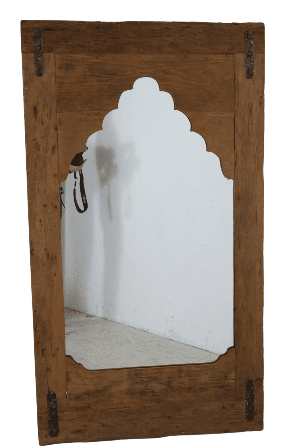 Indische oud teak houten spiegel met boog 138x77 cm
