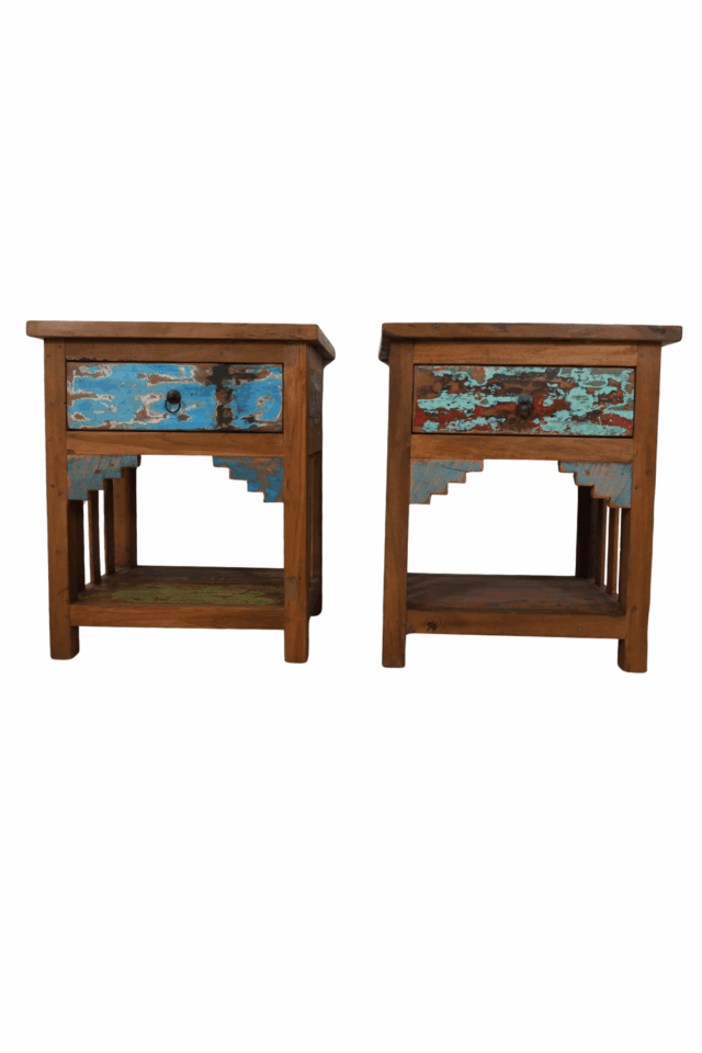 Houten nachtkastjes gekleurd boten hout met 1 lade 50x40x60 cm