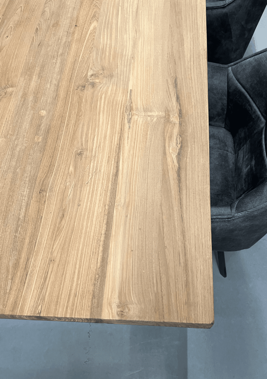 teak houten massieve eettafel met zwart matrix spin poot 280 cm
