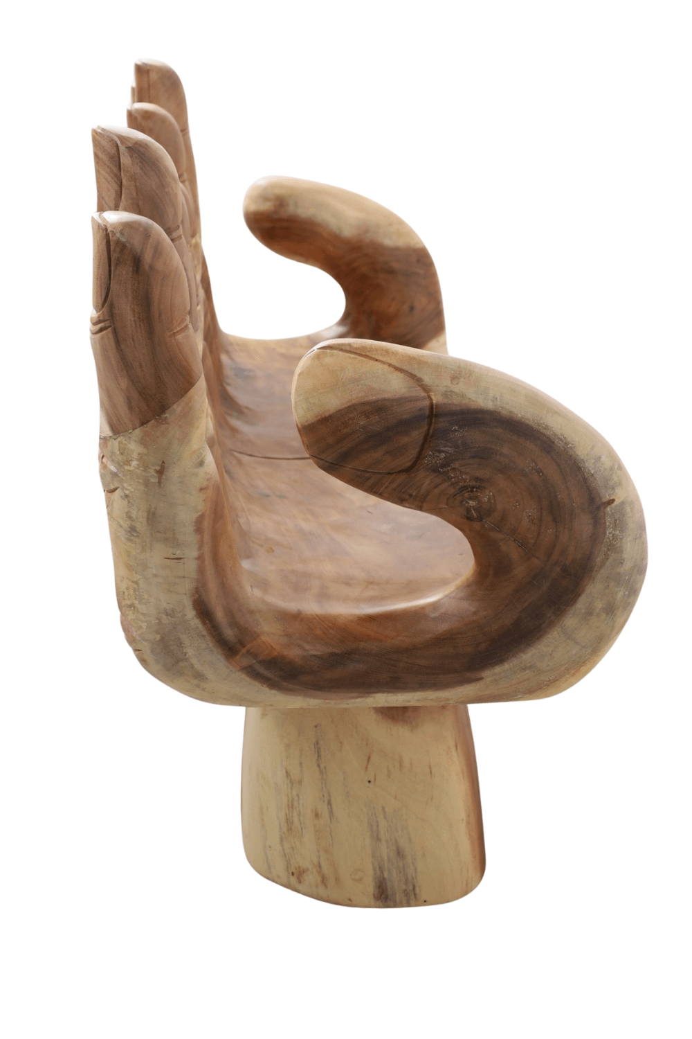 Houten bank in de vorm van een hand