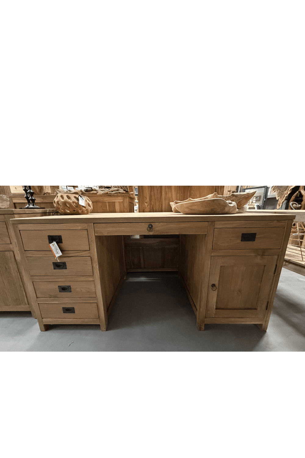 teak houten. bureau 160 cm teak houten. bureau 160 cm