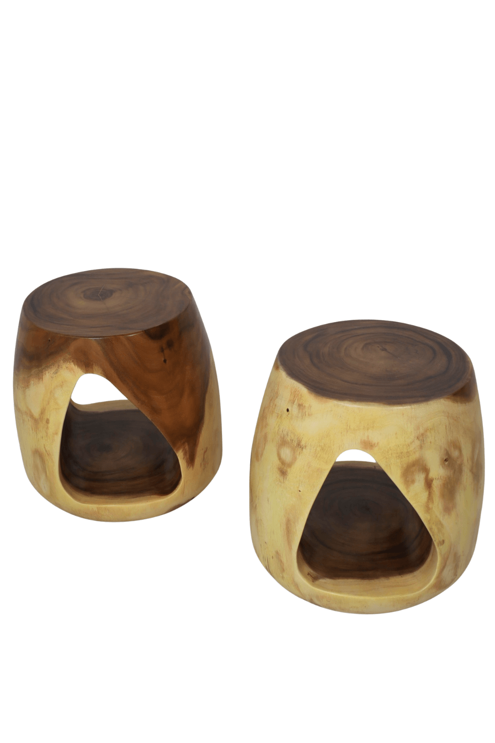 suar houten Krukje bijzettafeltje rond uitgehold in de vorm van een druppel 45x45x46 cm