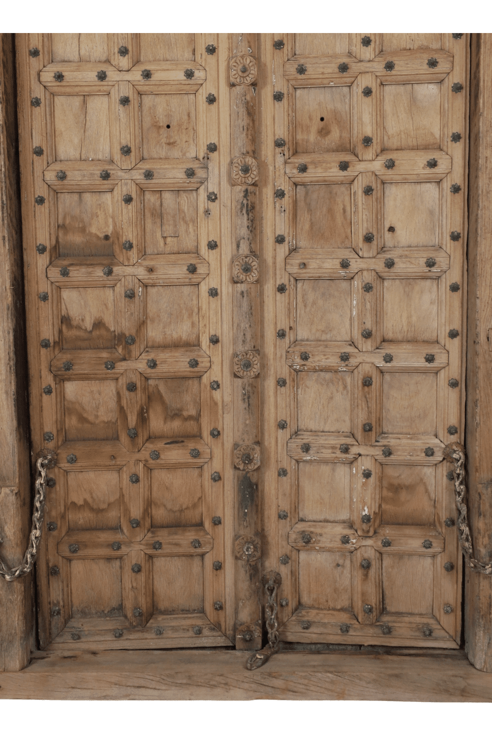 Oude deur uit india 160x25x235cm