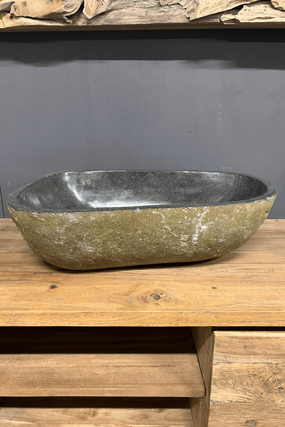 Grote twin set van 2 rivierkeien wasbakken